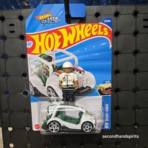 Hot Wheels Kick Kart HW Ride-Ons 2/5 With Bonus Guy